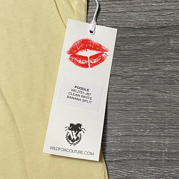 ❌SOLD❌ NWT WILDFOX Poodle Desert Crew Neck T-Shirt - Picture 3 of 5